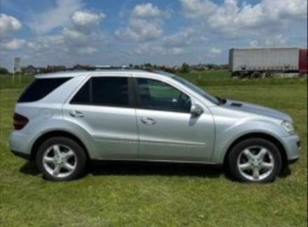 Mercedes-Benz - M-class