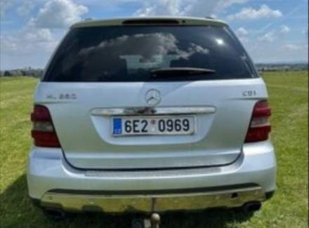 Mercedes-Benz - M-class