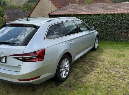 Škoda - Superb