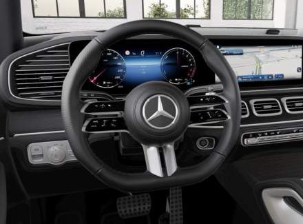 Mercedes-Benz - GLE