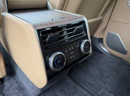 Land Rover - Range Rover