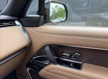 Land Rover - Range Rover
