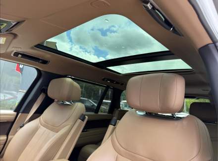 Land Rover - Range Rover