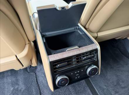 Land Rover - Range Rover