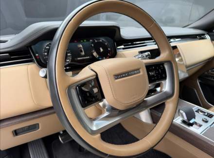 Land Rover - Range Rover