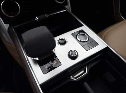 Land Rover - Range Rover