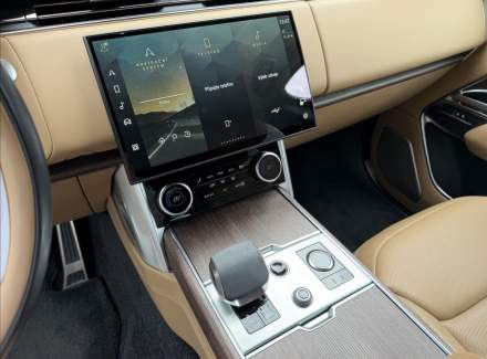 Land Rover - Range Rover