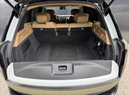 Land Rover - Range Rover