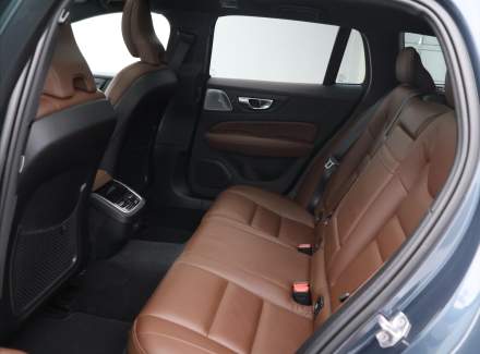 Volvo - V60