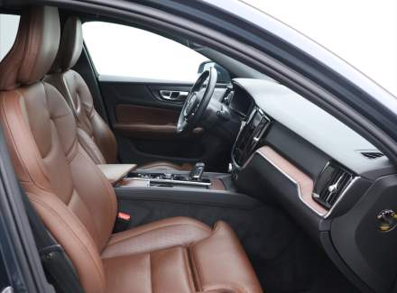 Volvo - V60