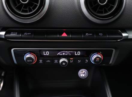 Audi - S3