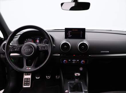 Audi - S3