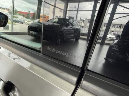 Volkswagen - T-Cross