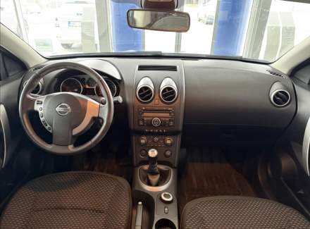 Nissan - Qashqai