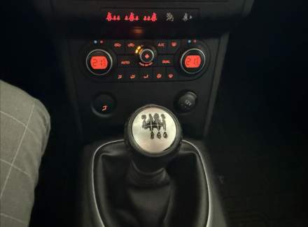 Nissan - Qashqai