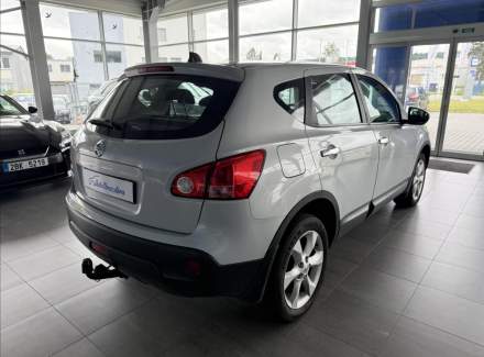 Nissan - Qashqai
