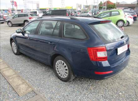 Škoda - Octavia