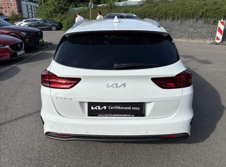 Kia - Cee'd