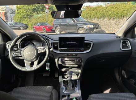 Kia - Cee'd