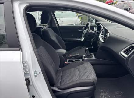 Kia - Cee'd
