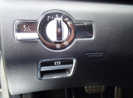 Mercedes-Benz - S-class