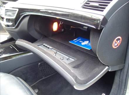 Mercedes-Benz - S-class