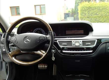 Mercedes-Benz - S-class