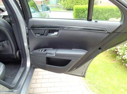 Mercedes-Benz - S-class