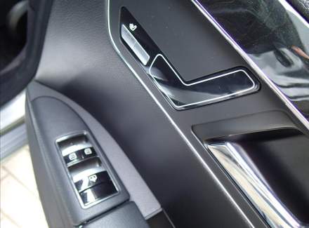 Mercedes-Benz - S-class