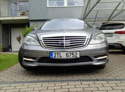 Mercedes-Benz - S-class