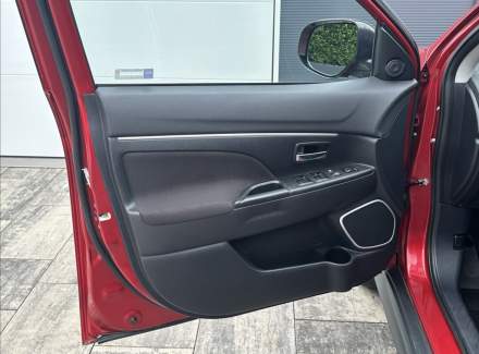 Mitsubishi - ASX