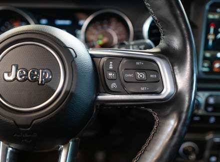 Jeep - Wrangler