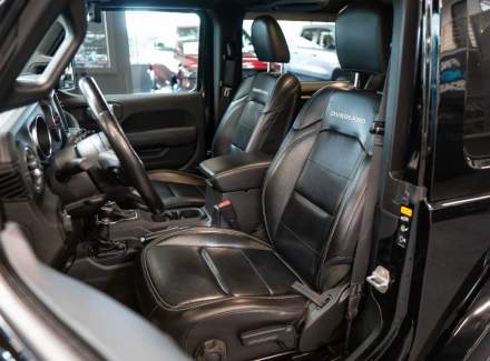 Jeep - Wrangler