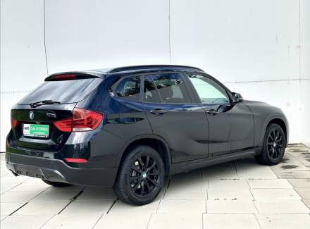 BMW - X1
