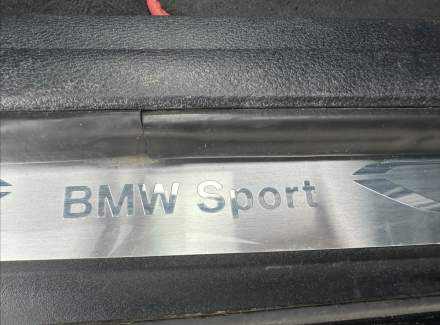 BMW - X1