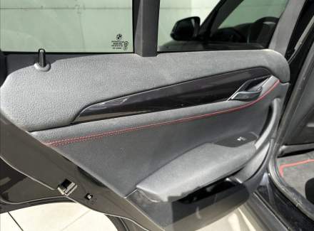 BMW - X1