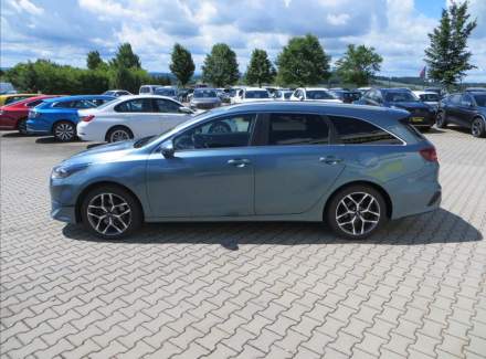 Kia - Cee'd