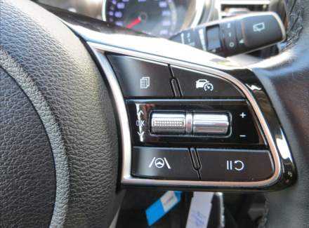 Kia - Cee'd