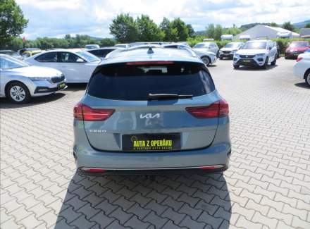 Kia - Cee'd