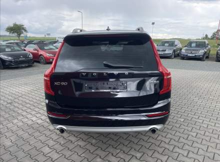 Volvo - XC90