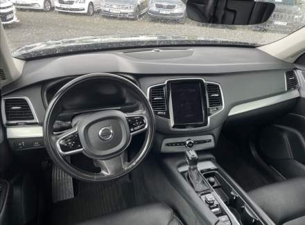 Volvo - XC90