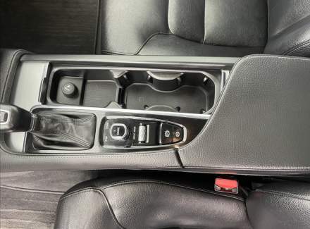 Volvo - XC90