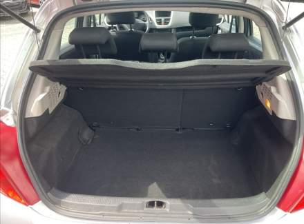 Peugeot - 207
