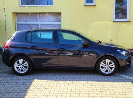 Peugeot - 308