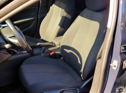 Peugeot - 308