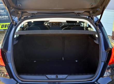 Peugeot - 308