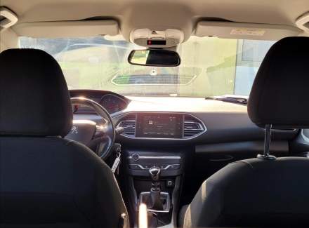Peugeot - 308