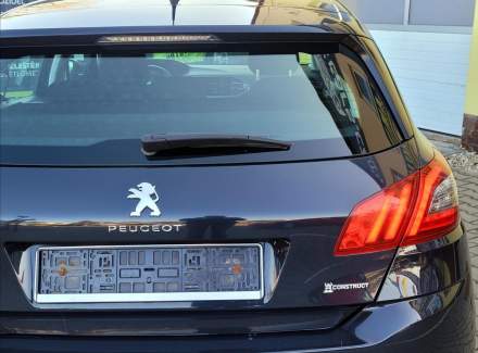 Peugeot - 308