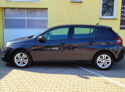 Peugeot - 308