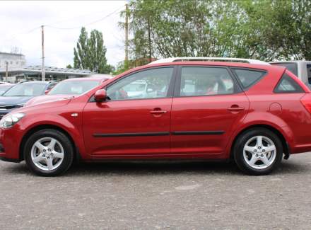 Kia - Cee'd